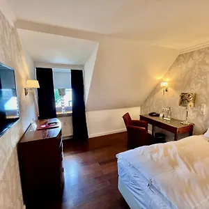 Ashley's Garden Hotel Dusseldorf
